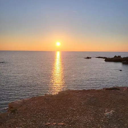Cyprus Beachfront Paradise Private Pool Κόλπος των Κοραλλιών