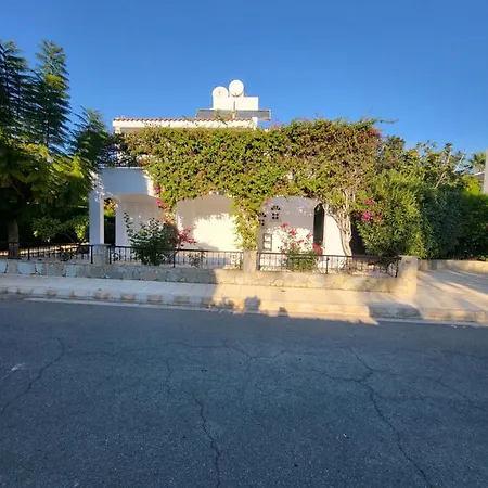 Cyprus Beachfront Paradise Private Pool Villa *