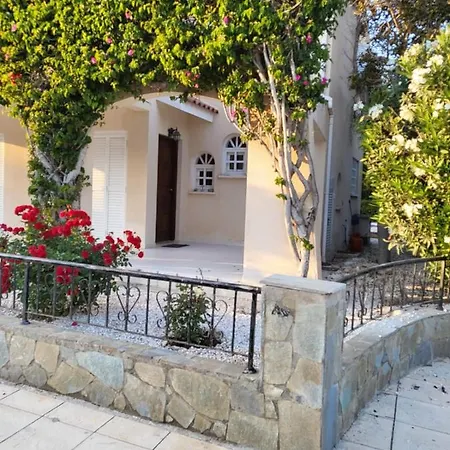 Cyprus Beachfront Paradise Private Pool Villa Coral Bay
