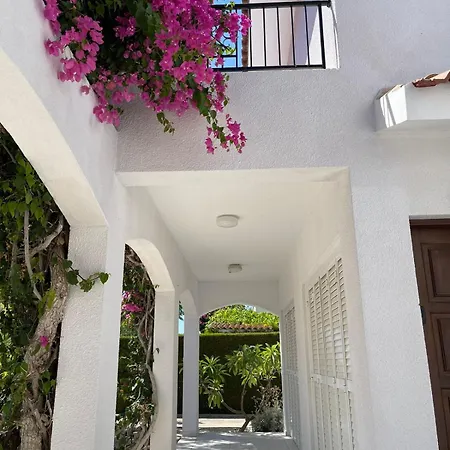 Villa Cyprus Beachfront Paradise Private Pool Coral Bay